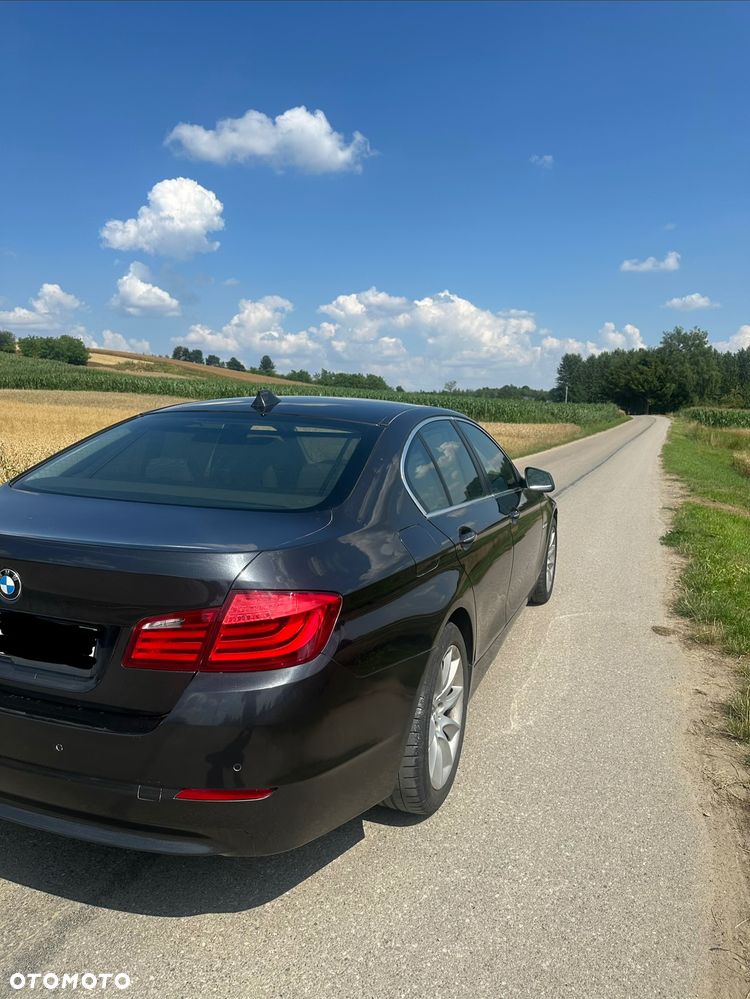 BMW Seria 5 520d - 4