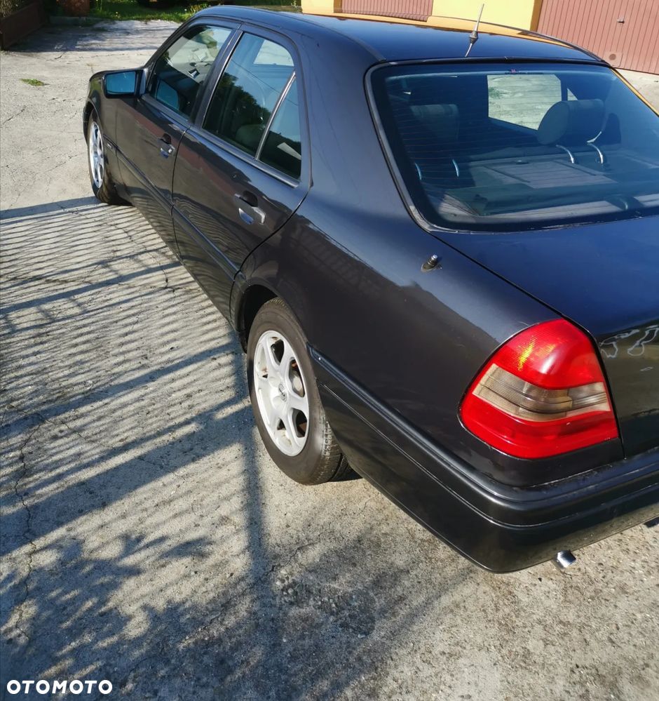 Mercedes-Benz Klasa C - 20
