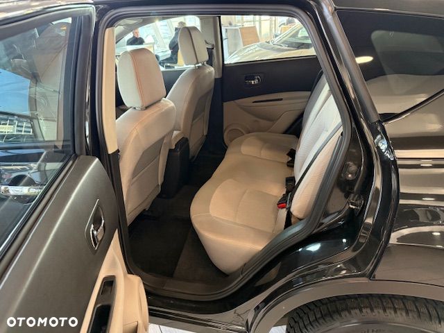 Nissan Qashqai 2.0 dCi 4x4 I-Way EU5 - 9