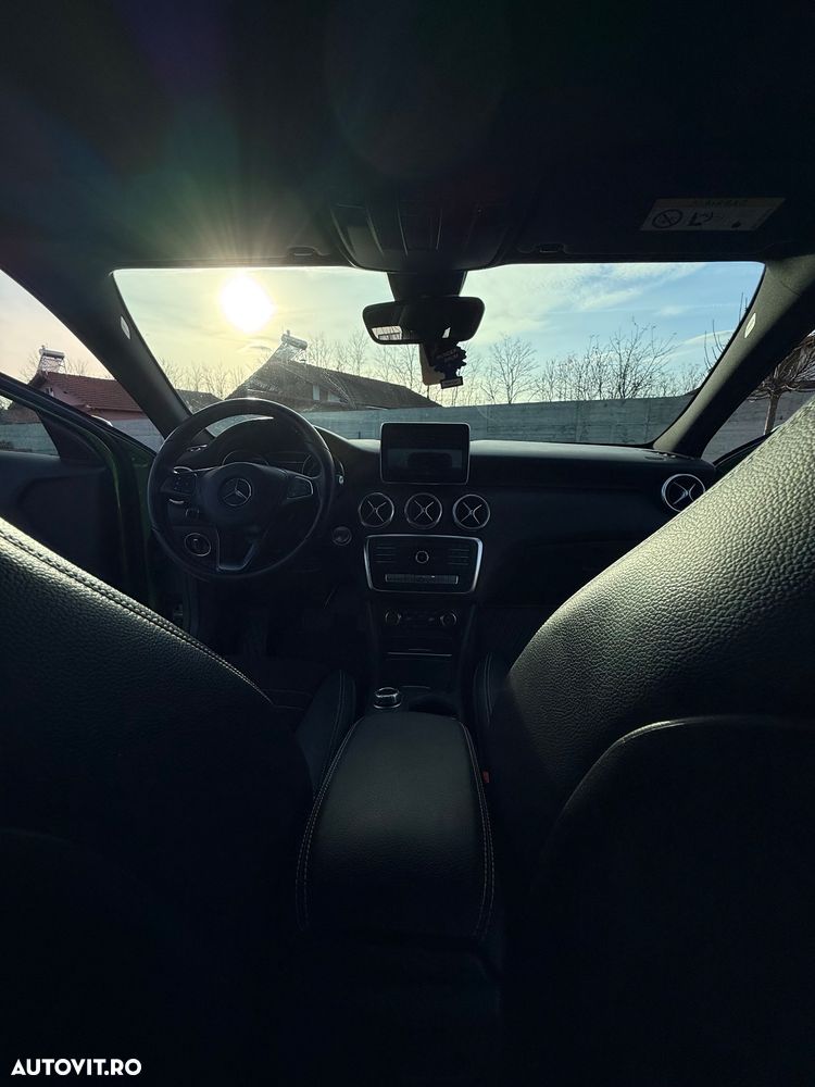 Mercedes-Benz A - 11