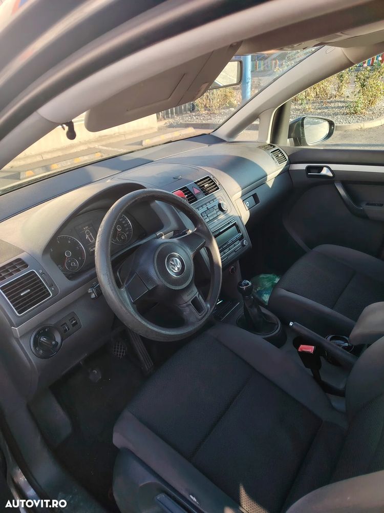 Volkswagen Touran 1.6 TDI BlueMotion Technology Comfortline - 7
