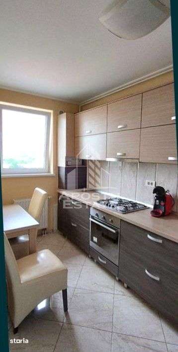Apartament cu 2 camere decomandat zona Romanilor — fotografia 3
