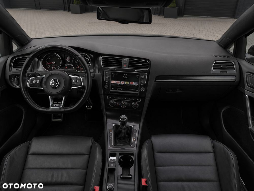 Volkswagen Golf GTD BlueMotion Technology - 16