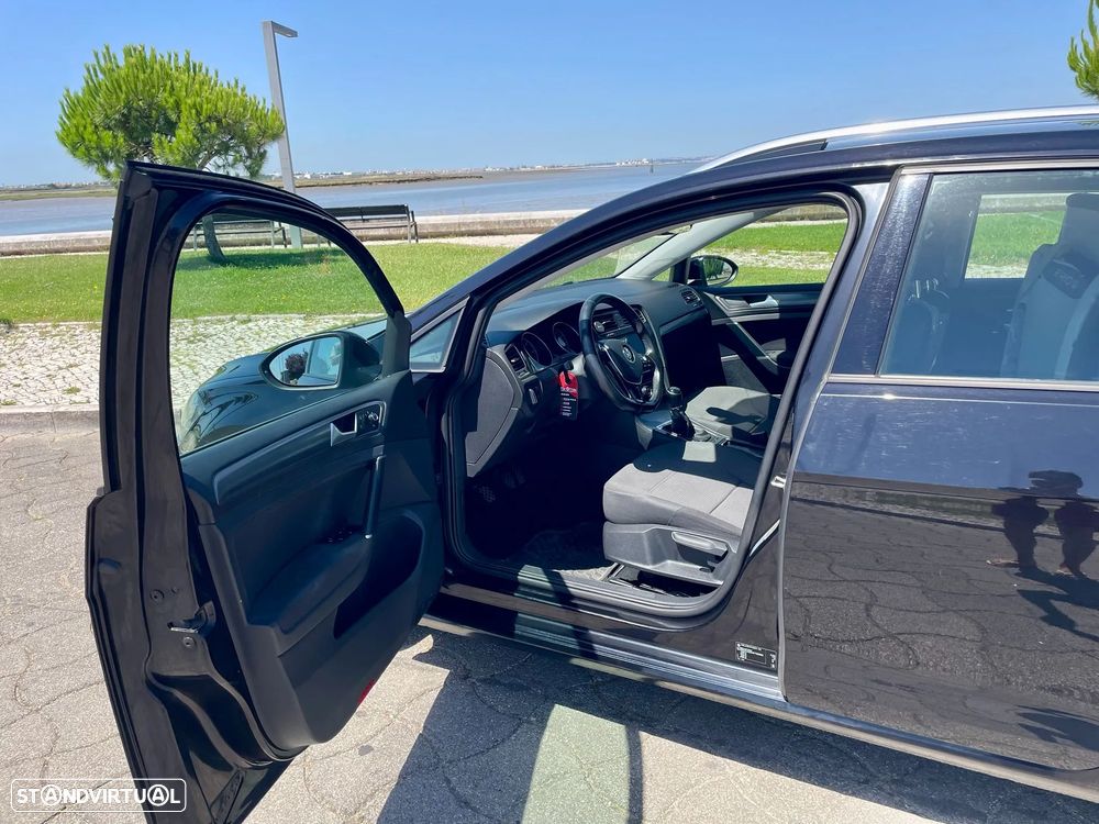 VW Golf Variant 1.6 TDi Confortline - 5