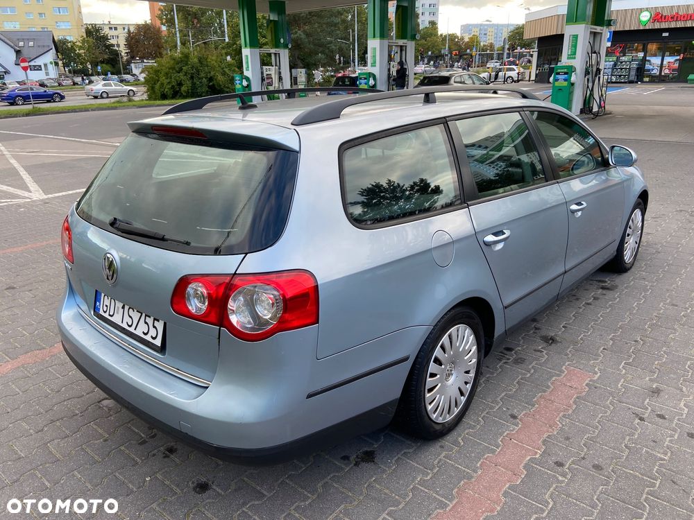 Volkswagen Passat 1.6 Basis - 5