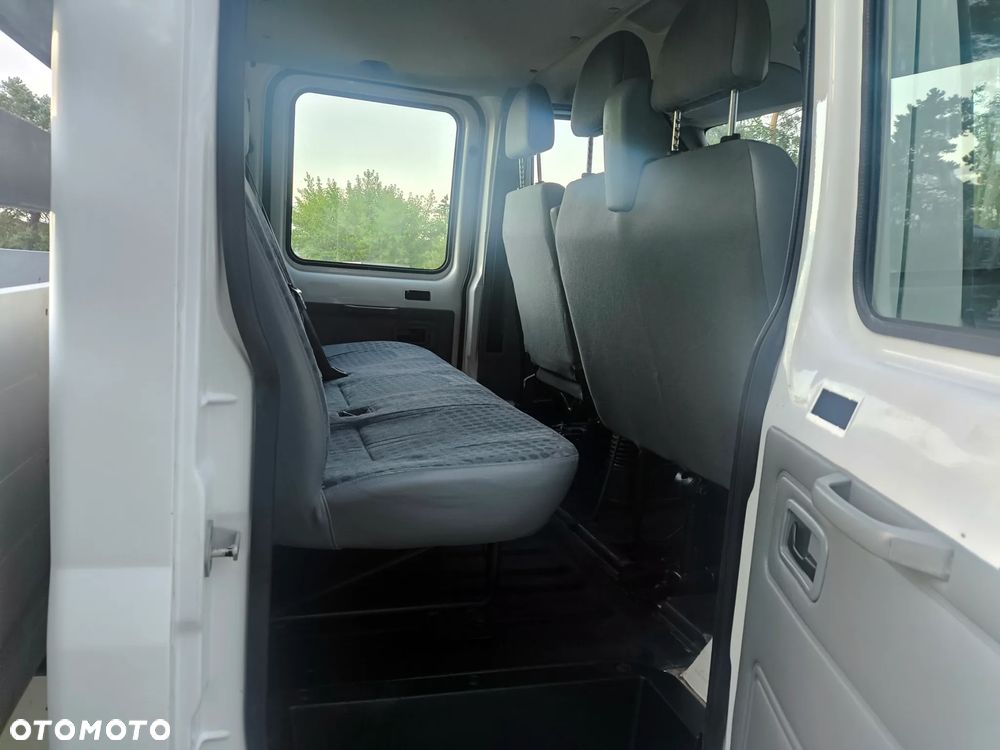 Ford Transit - 9