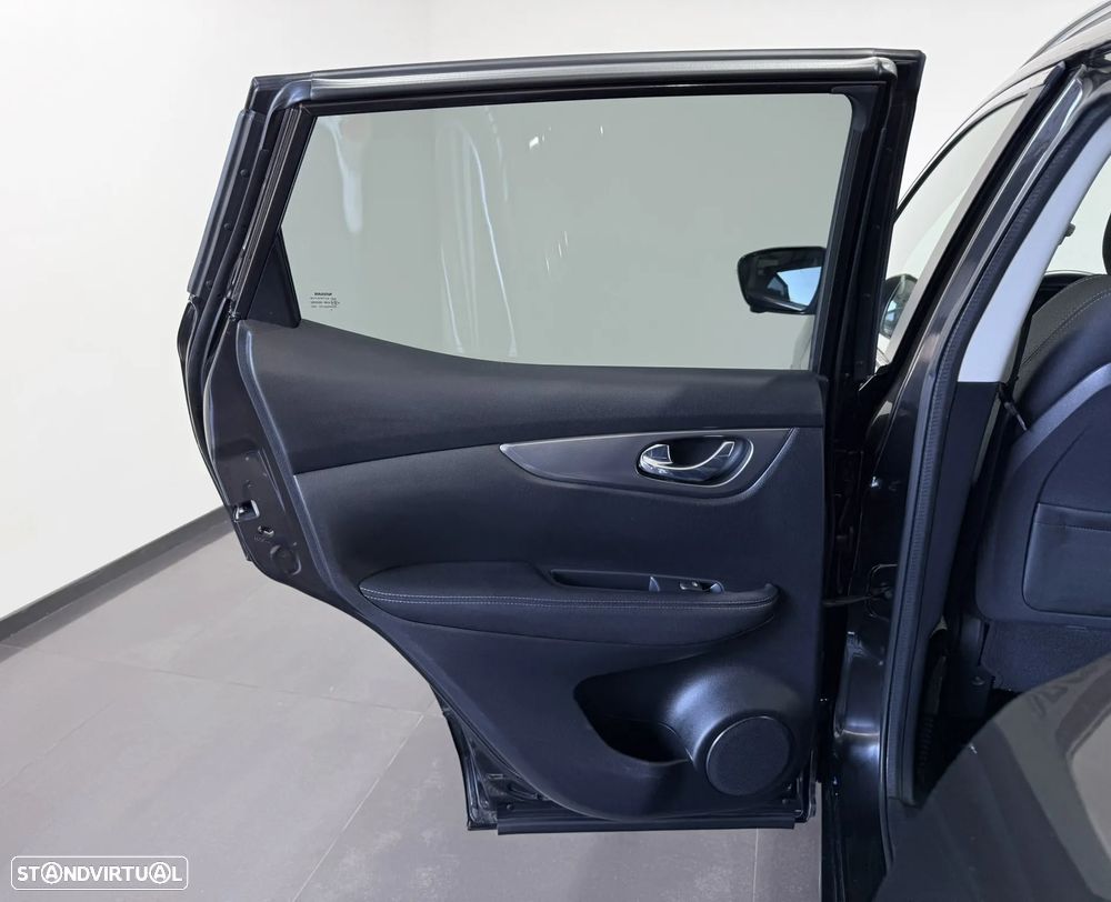 Nissan Qashqai 1.5 dCi Tekna Premium S - 37