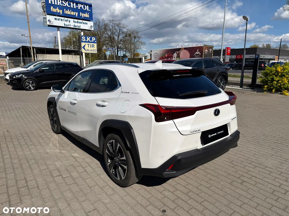 Lexus UX 300h Prestige - 5