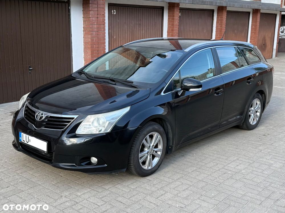 Toyota Avensis 1.8 Luna - 2