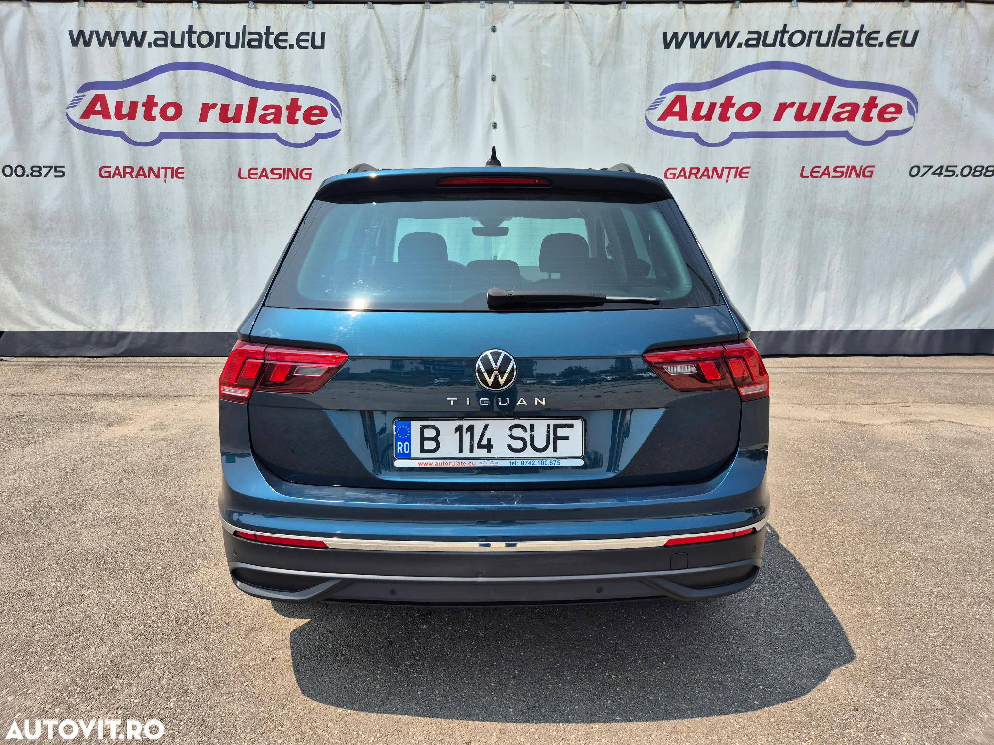 Volkswagen Tiguan - 4