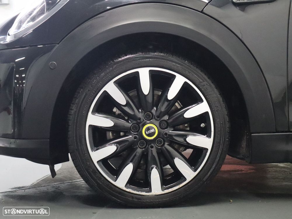 MINI 3 Portas Cooper SE - 21