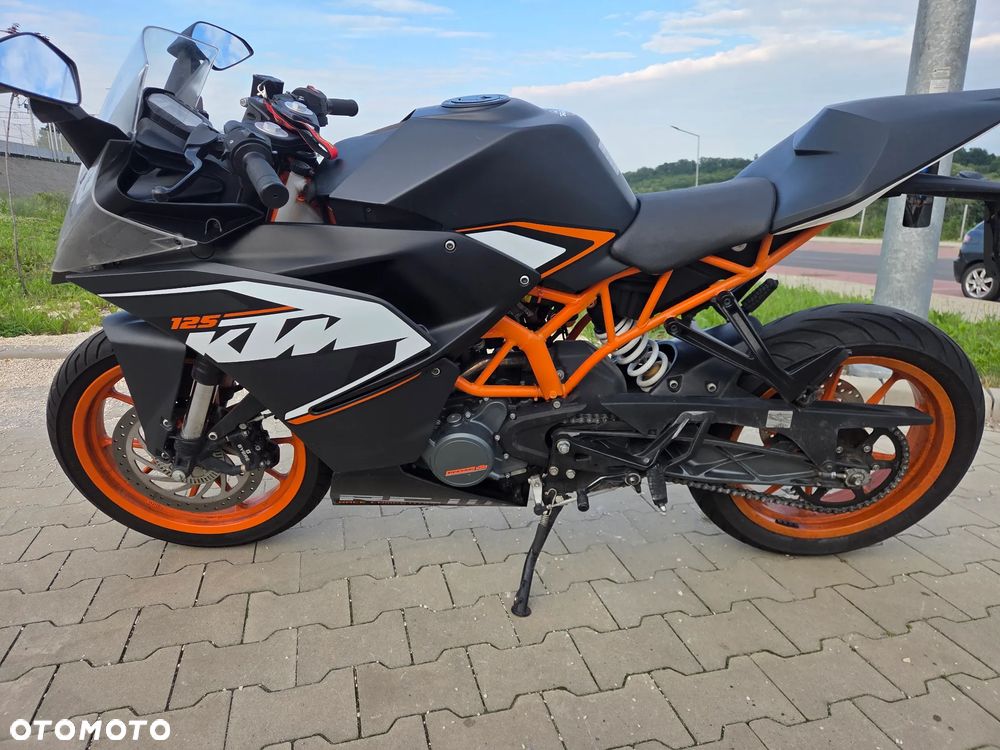 KTM RC 125 - 3