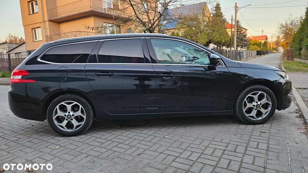 Peugeot 308 SW BlueHDi 180 EAT6 GT - 16