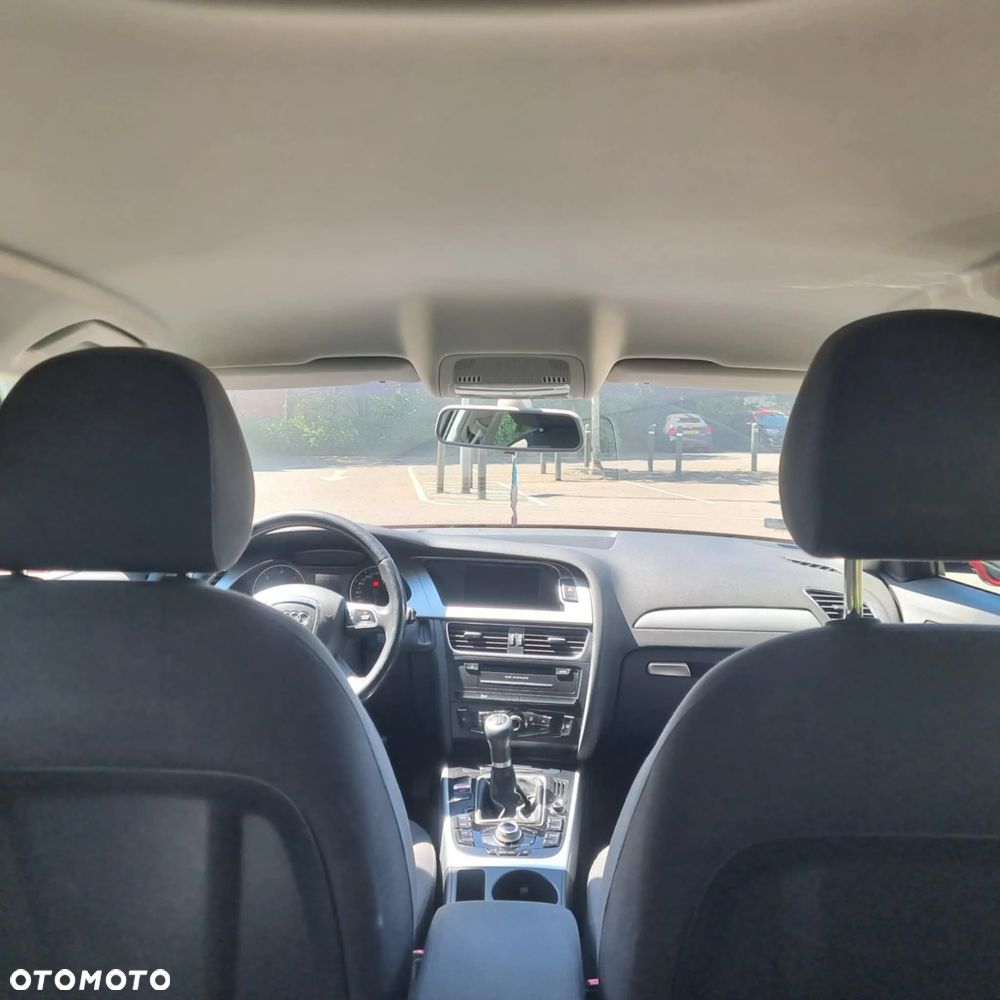 Audi A4 Avant 2.0 TDI - 9