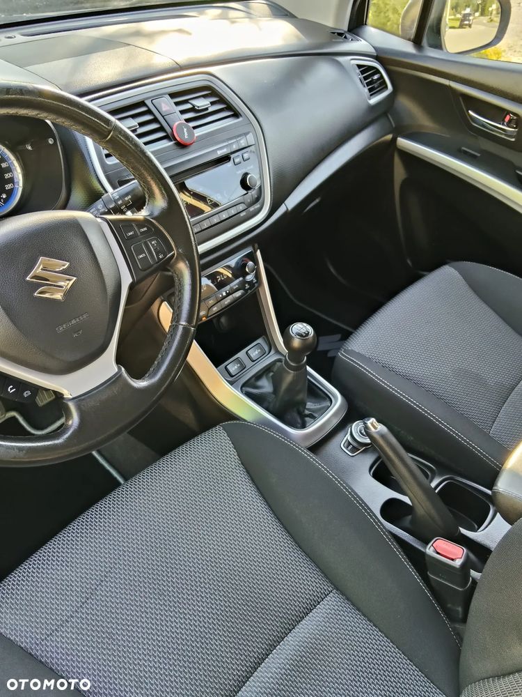 Suzuki SX4 - 5