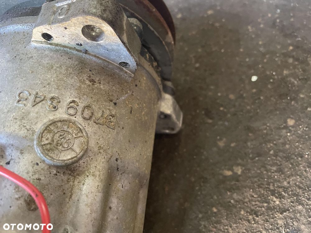 Claas Scorpion - sprężarka kompresor klimatyzacji Sanden S8227 B709S43 3157920 - 2