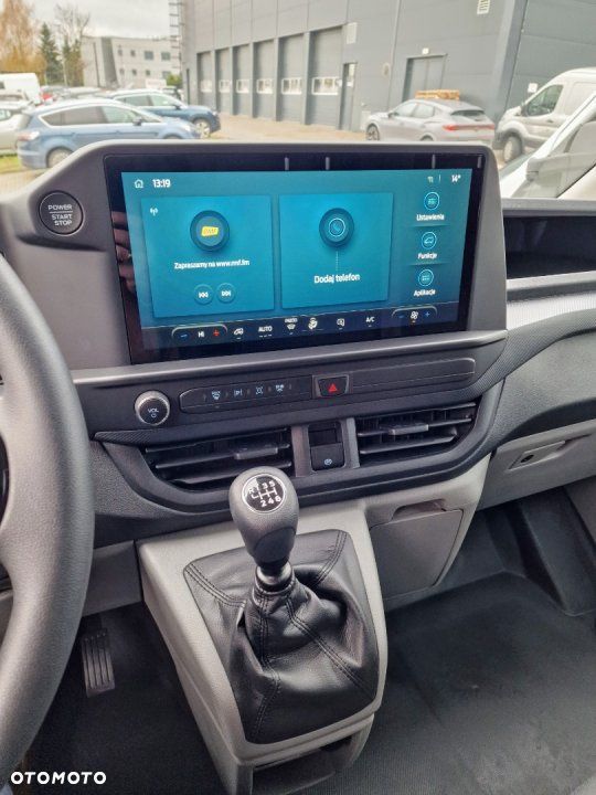 Ford Transit Custom - 8