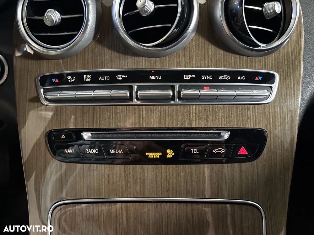 Mercedes-Benz GLC - 19
