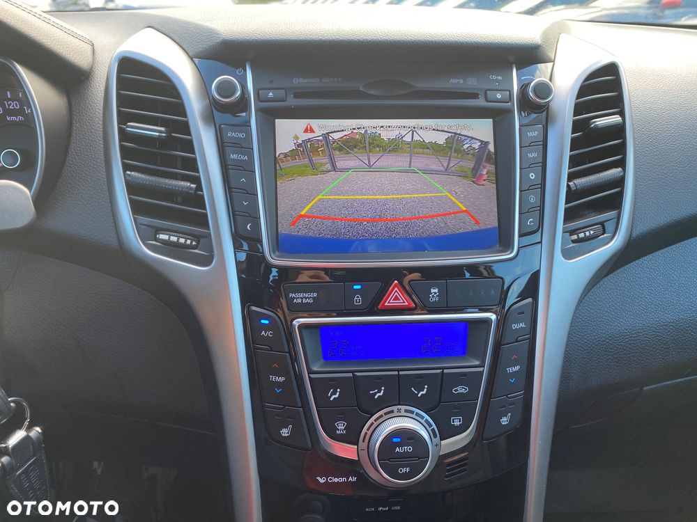Hyundai i30 1.4 Premium - 33