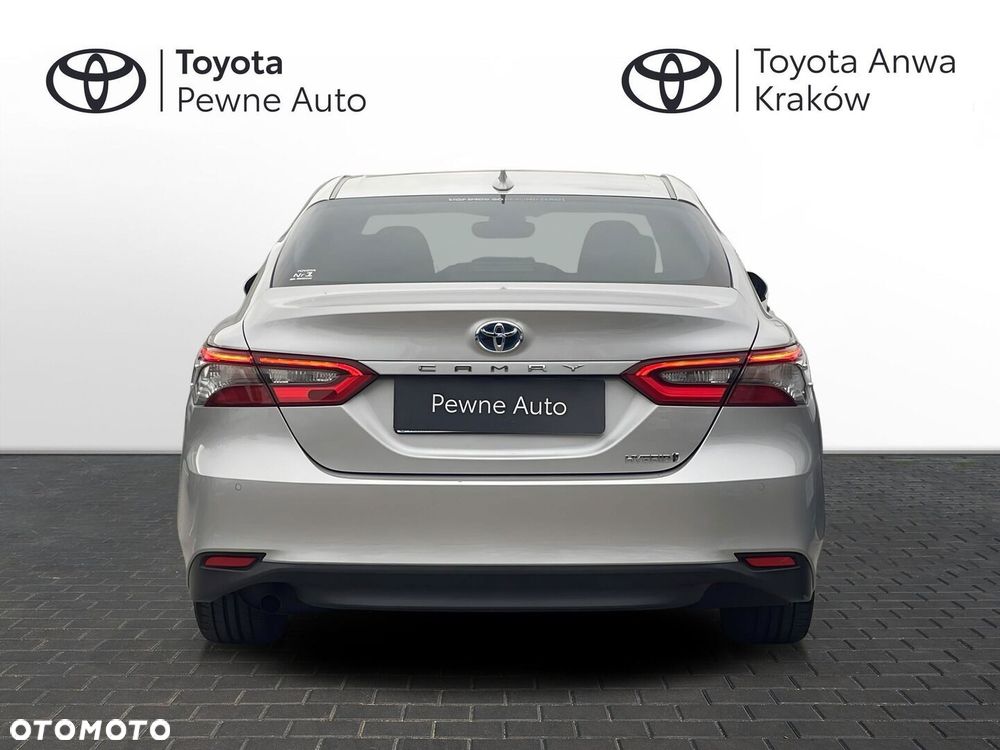 Toyota Camry 2.5 Hybrid Prestige CVT - 4