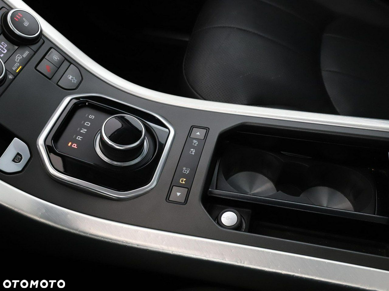 Land Rover Range Rover Evoque - 27