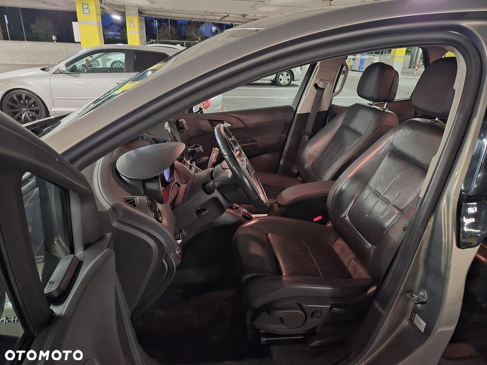 Opel Meriva 1.4 Automatik Active - 11
