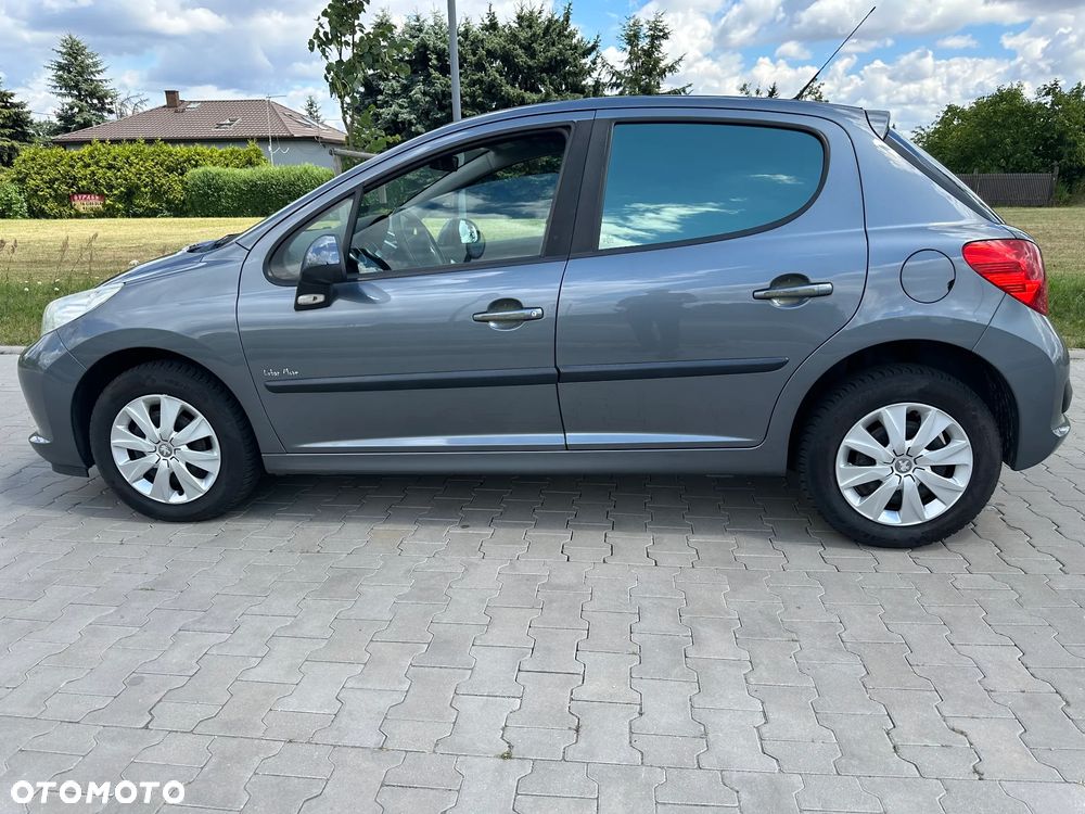 Peugeot 207 75 Urban Move - 13