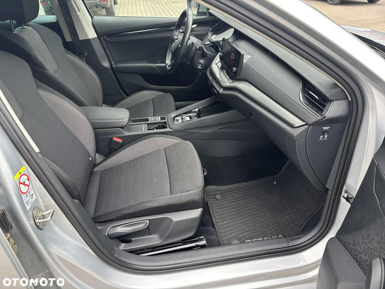 Skoda Octavia 2.0 TDI Ambition DSG - 18
