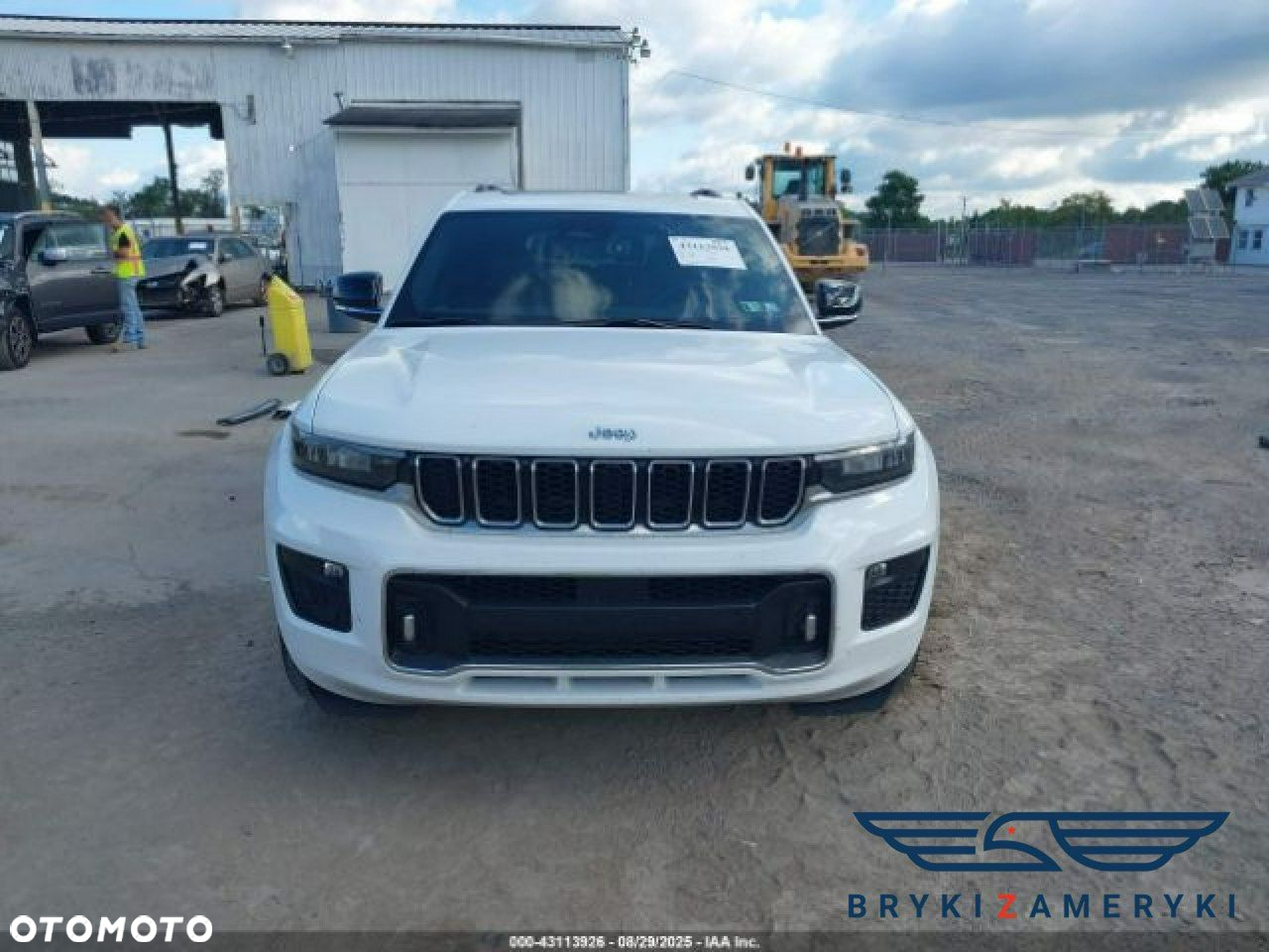 Jeep Grand Cherokee - 8
