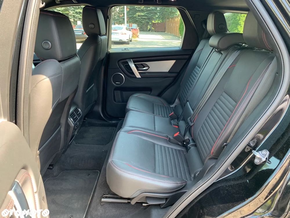 Land Rover Discovery Sport - 15