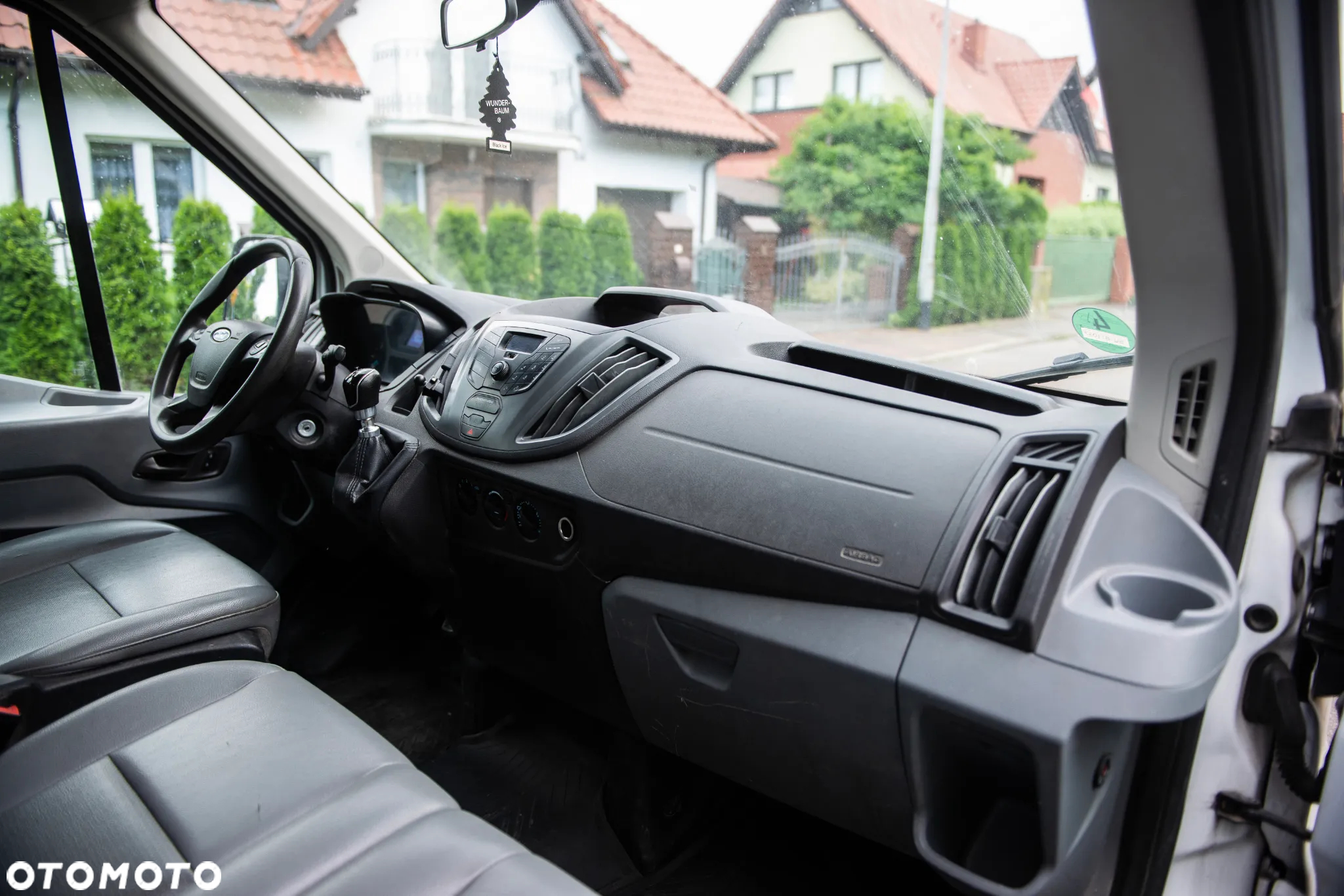 Ford Transit 2.0 TDCi Dubelkabina 7 osobowy - 27