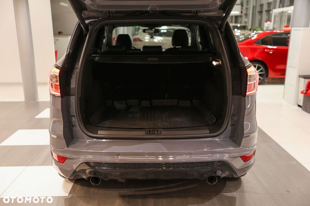 Ford Kuga - 21