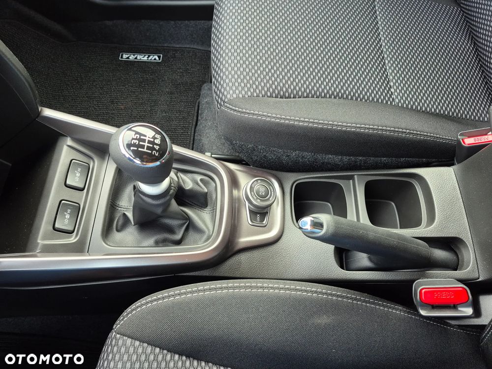 Suzuki Vitara 1.4 Boosterjet mHEV Premium Plus 4WD - 15