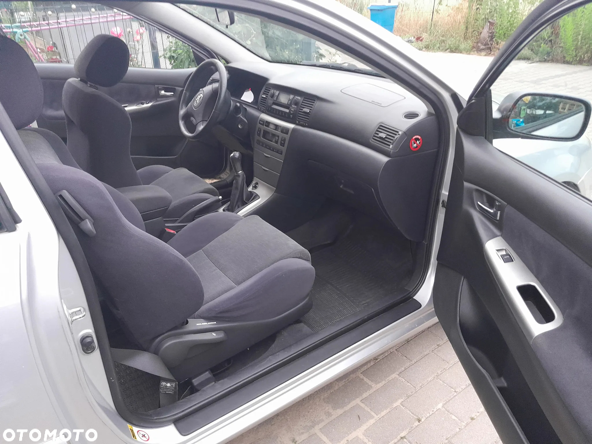Toyota Corolla - 8