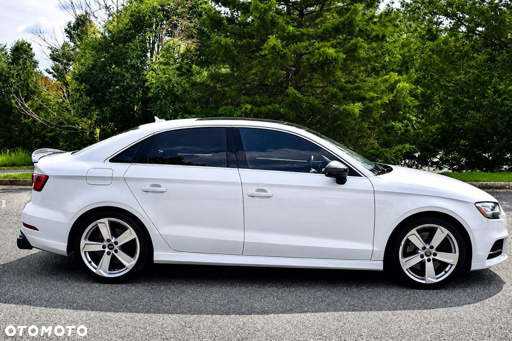 Audi S3 S tronic - 3