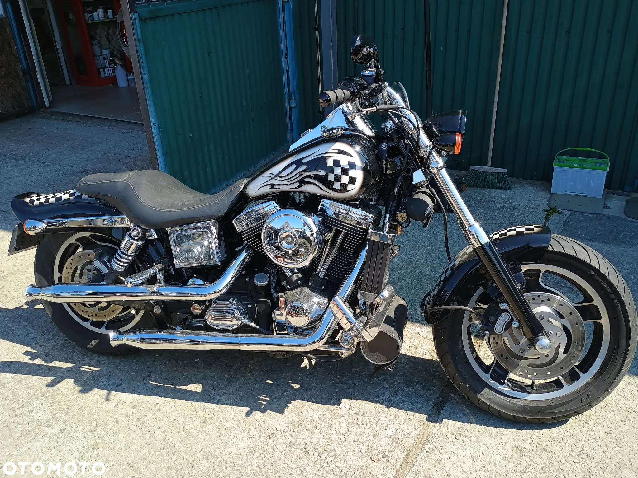 Harley-Davidson Dyna - 2
