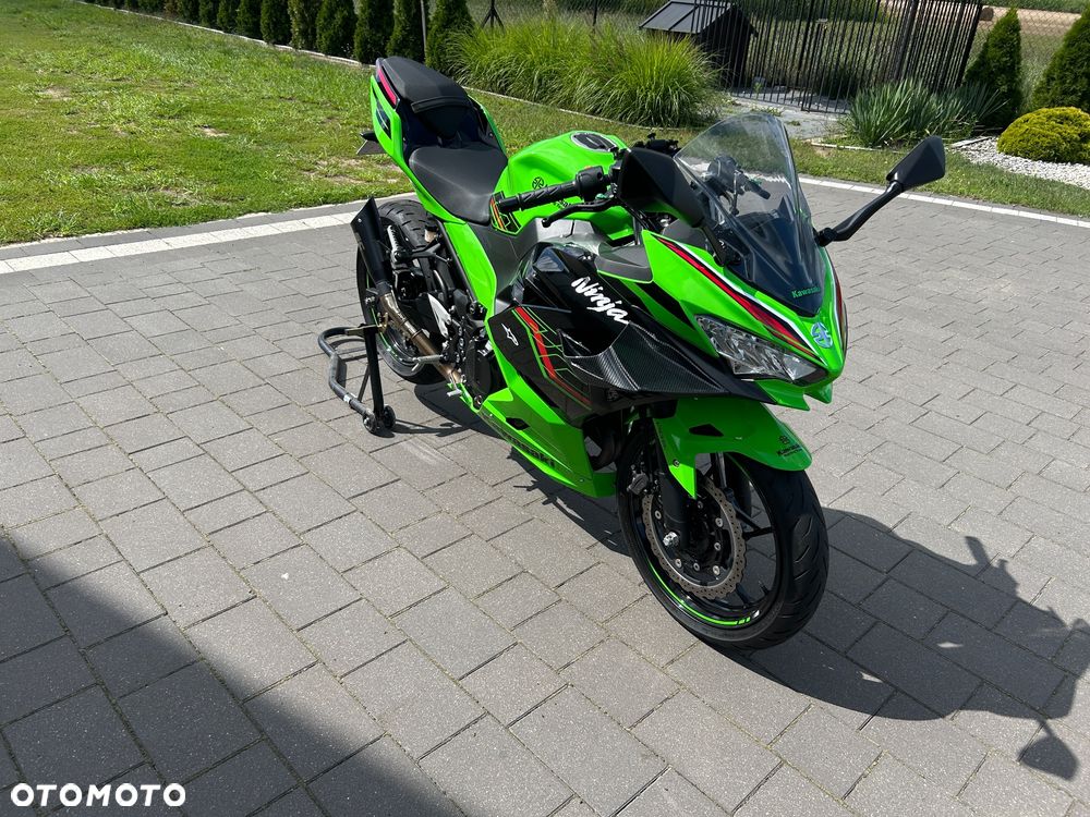 Kawasaki Ninja - 1