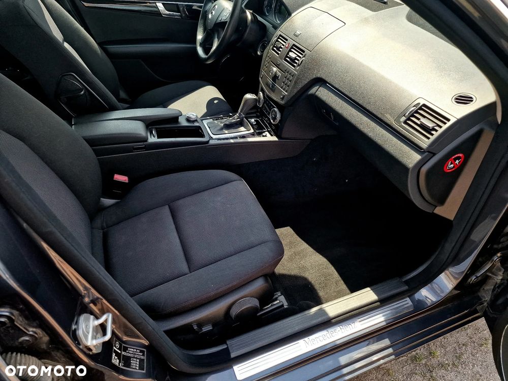 Mercedes-Benz Klasa C 200 CDI Automatik Elegance - 12