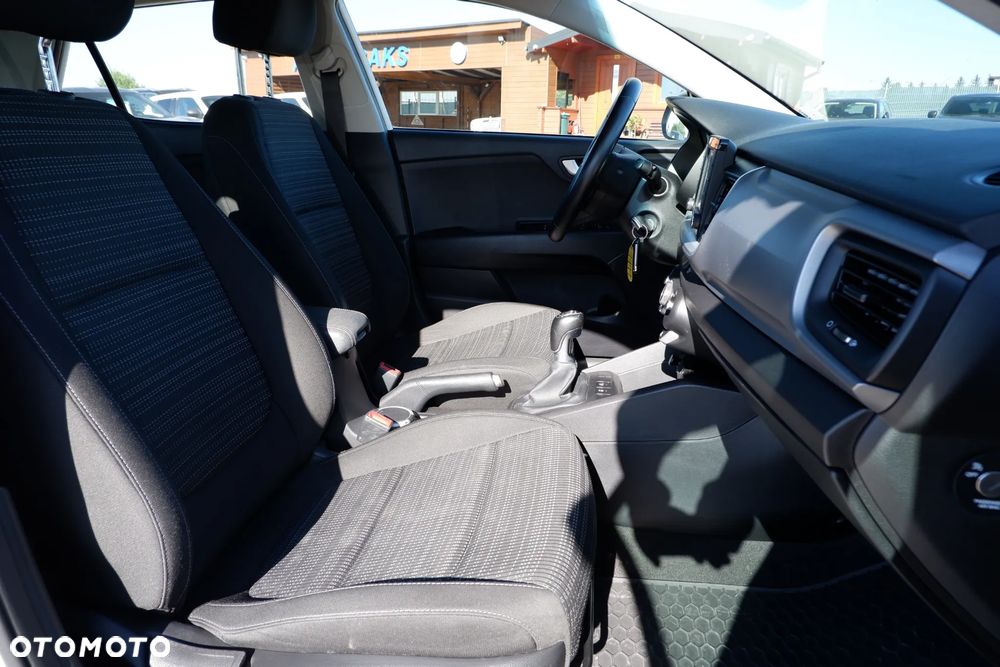 Kia Stonic 1.4 L - 9