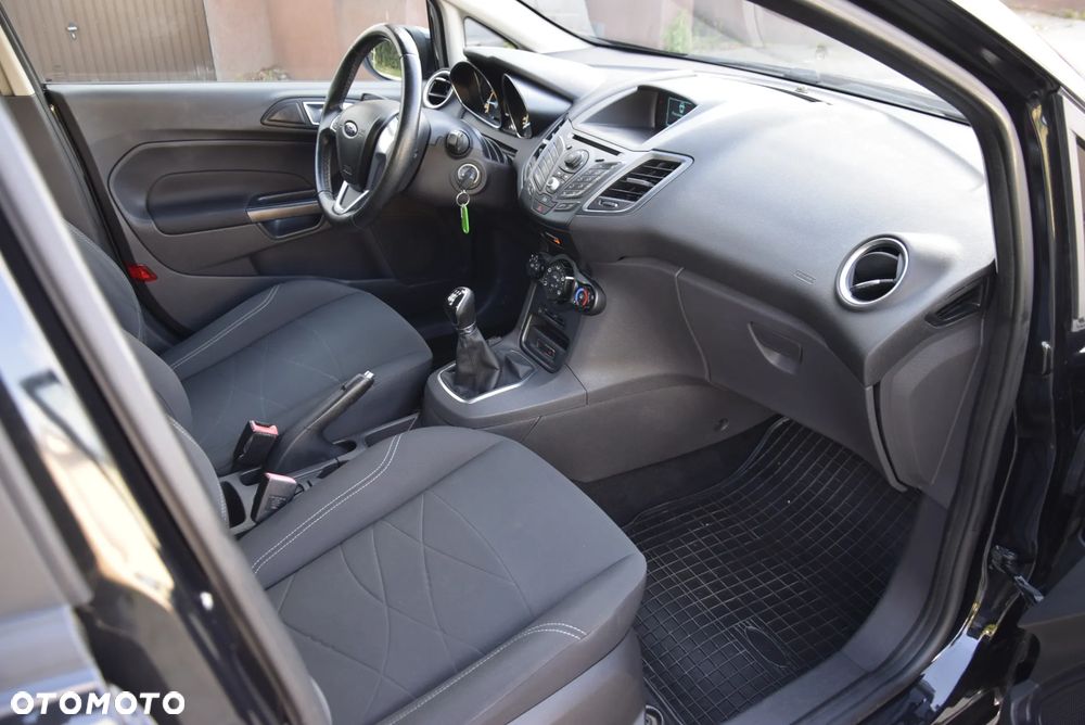 Ford Fiesta 1.25 Trend EU5 - 14