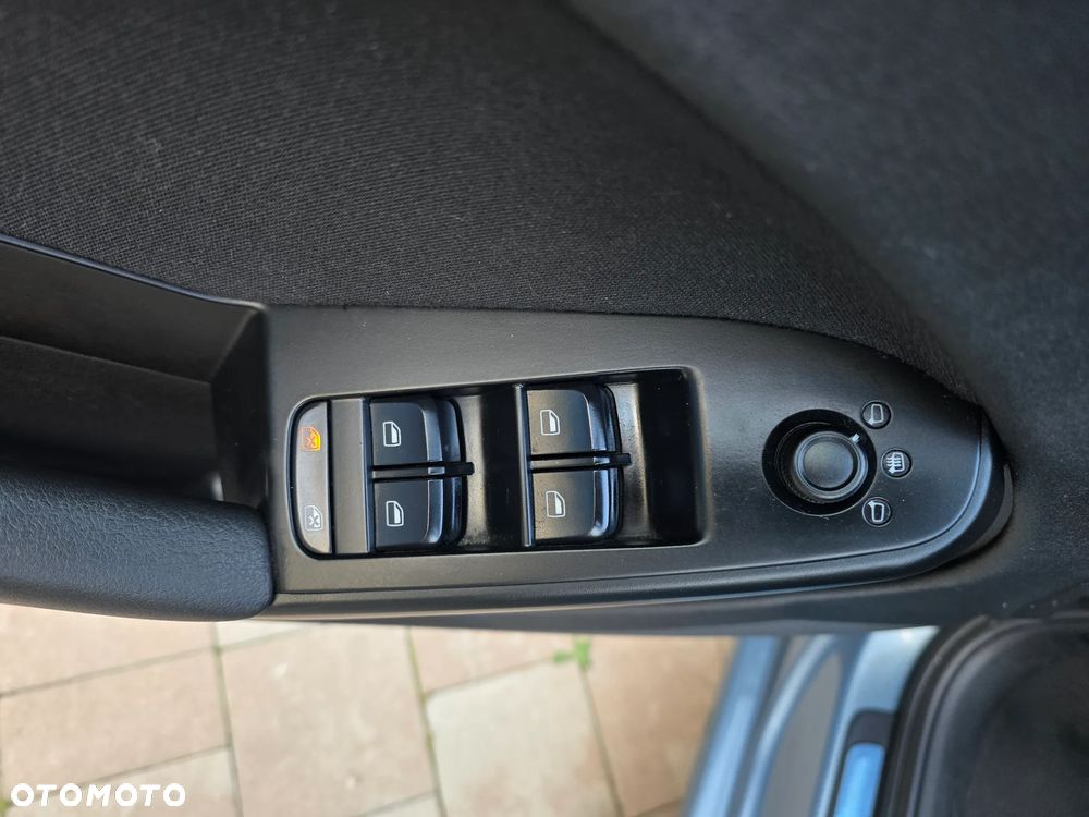 Audi A4 ver-1-8-tfsi-attraction - 20