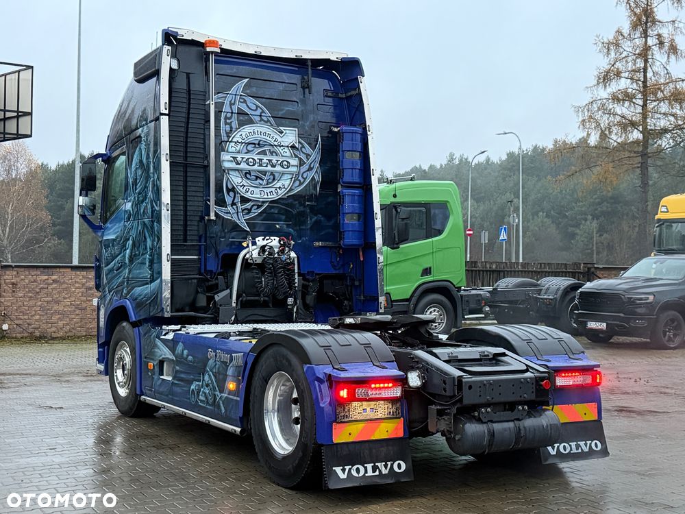 Volvo 540 XL z Niemiec aerograf TV Show Truck pełne wyposażenie skóry - 8