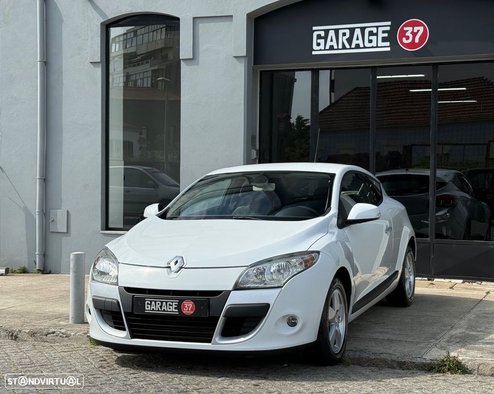 Renault Mégane Coupe 1.5 dCi Dynamique - 3