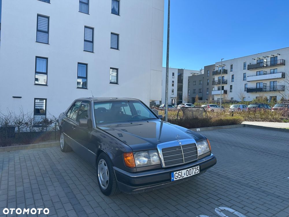Mercedes-Benz W124 (1984-1993) - 3