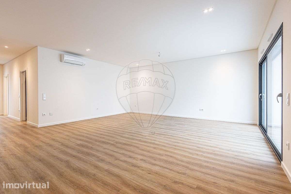 Moradia T4 para venda - Grande imagem: 3/50