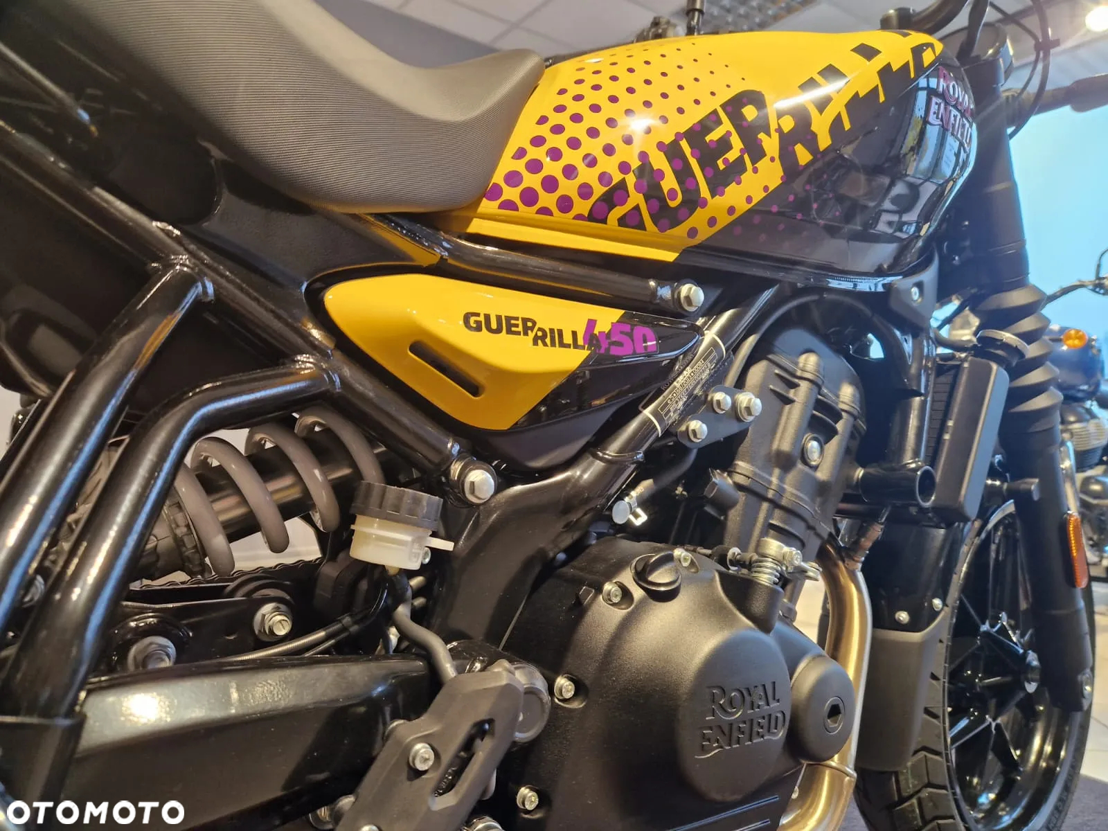 Royal Enfield Inny - 8