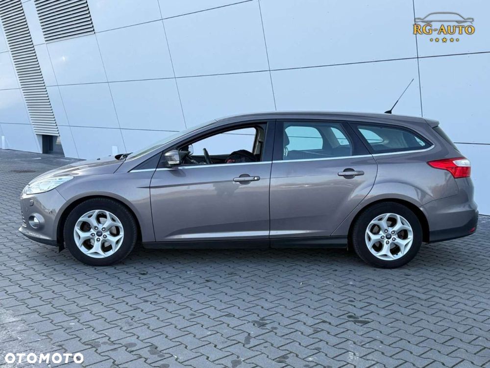 Ford Focus - 12