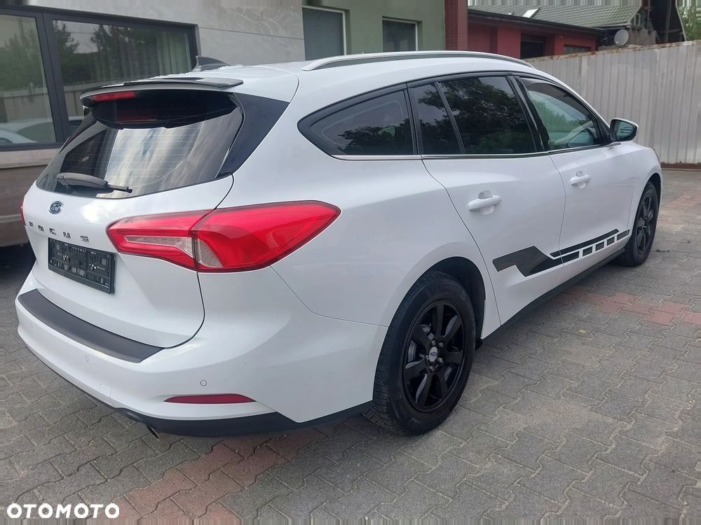 Ford Focus 1.5 EcoBlue Start-Stopp-System ST-LINE - 3
