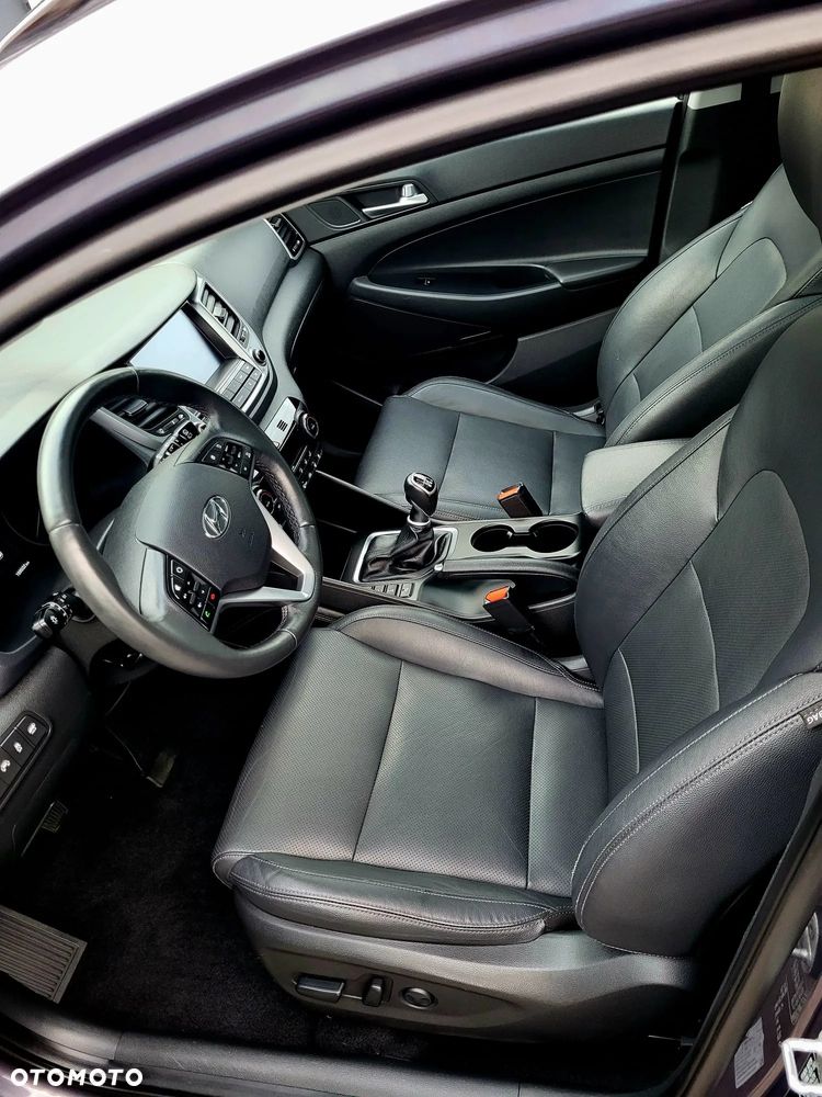 Hyundai Tucson 2.0 CRDi 4WD Advantage - 3