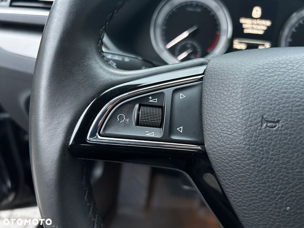 Skoda Superb 2.0 TDI SCR Style DSG - 17